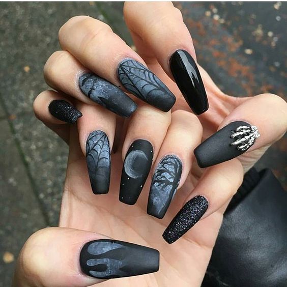 Unique and creative Halloween nail design acrylic; Halloween nail almond; Halloween nail coffin; Halloween nail simple.