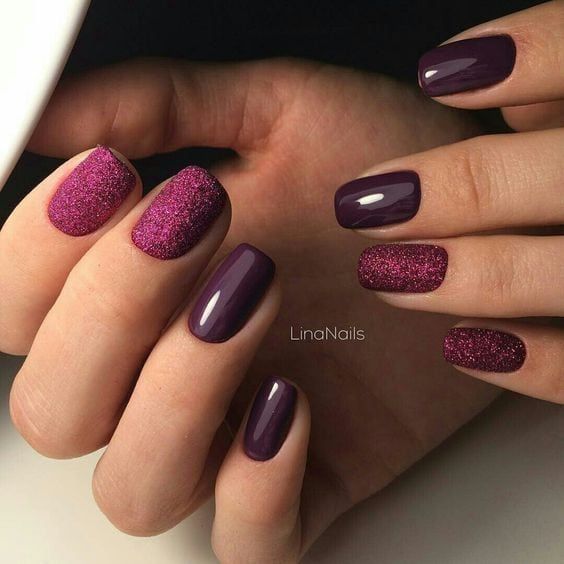 36 Perfect and Outstanding Nail Designs for Winter 2018; dark color nails; Gel nail; Fall nail; nude and sparkle nails; Easy winter nail; Grey nails.