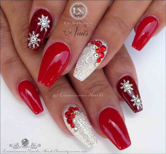 Christmas nail designs 2018