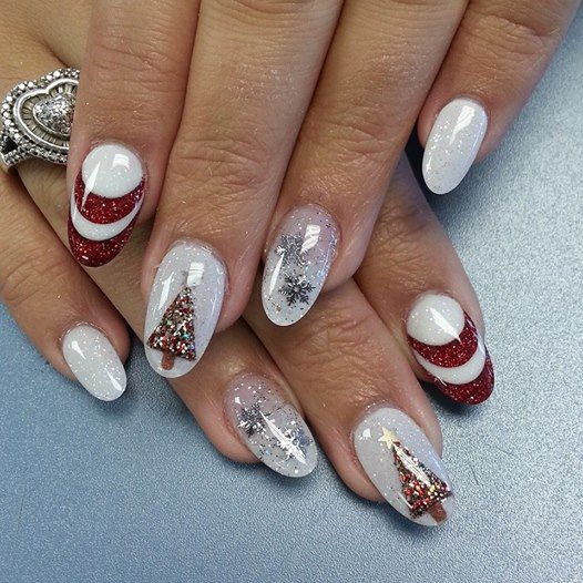 50+ Easy and Eye-catching Christmas Nail Designs; red nails; Christmas short nails; Christmas coffin nails; Christmas acrylic nails; Christmas almond nails.