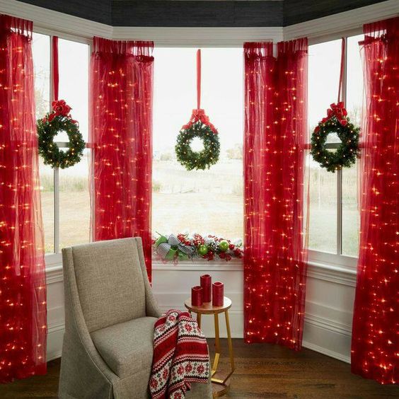 28 Beautiful Red Home Decorations To Make Your Holiday Bright and Merry; Christmas decorations. Christmas kitchen; Snowman Door; toilet seat cover; chair covers; Holiday crafts; home decor.