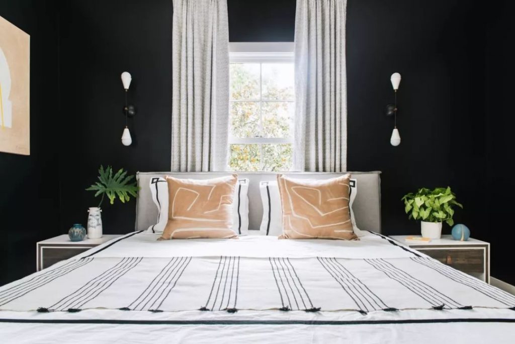 40+ Elegant Black Bedroom #bedroom #blackbedroom 